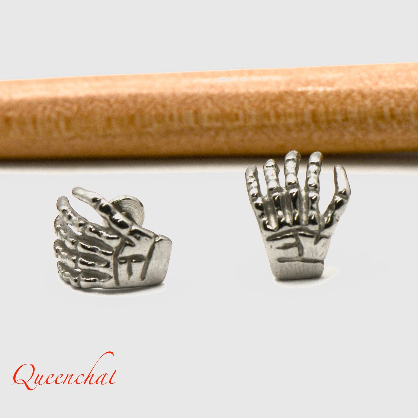 316L Surgical Steel Skeleton Hand Internally Threaded Labret Stud