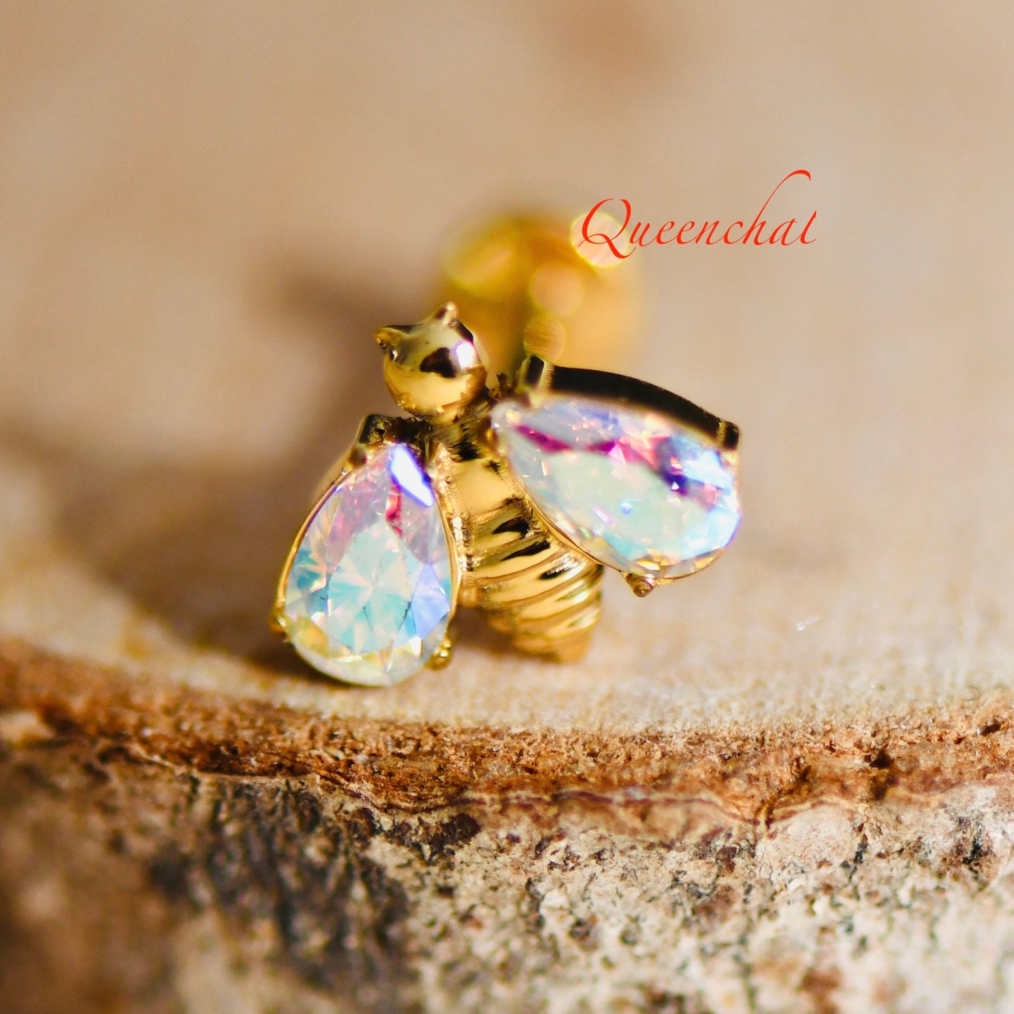 316L Surgical Steel 16G Internally Threaded AB Cz Bee Labret Stud Earring 8mm Bar
