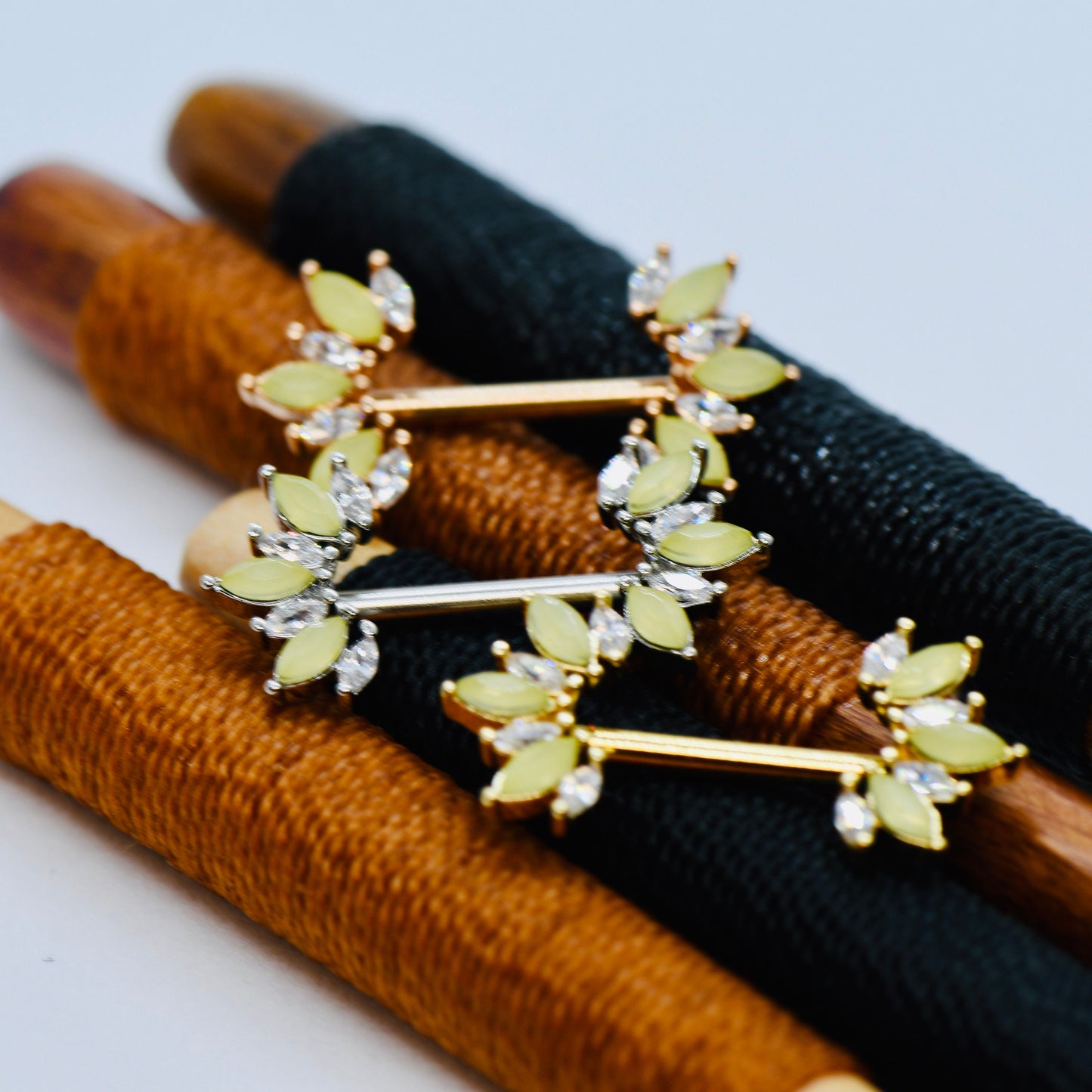 316L Surgical Steel 14G Floral Nipple Bars With Yellow Crystals & CZ