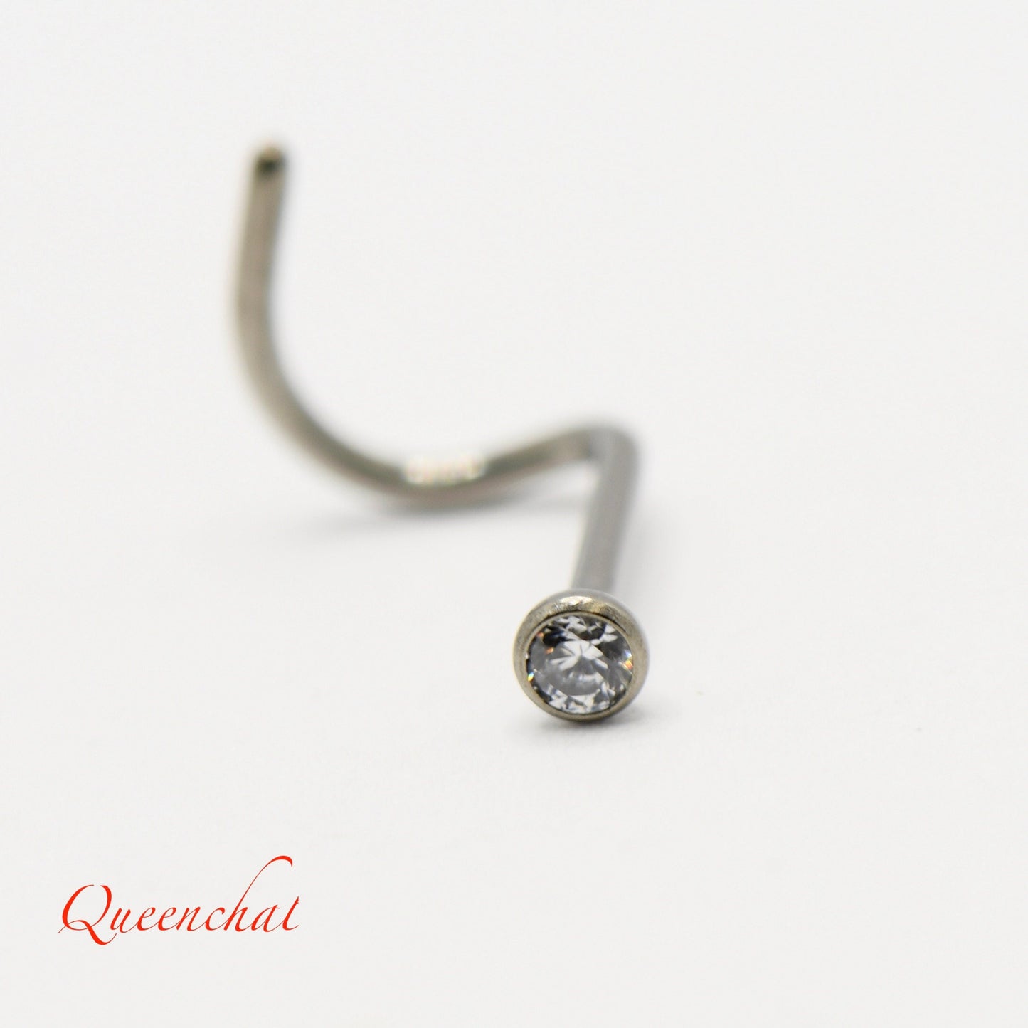 22G, 20G, 18G F136 Titanium CZ Nose Stud