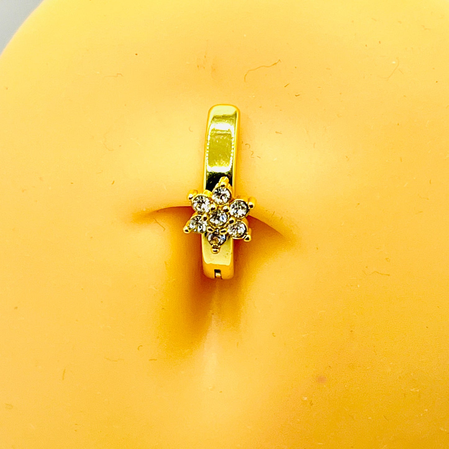 14G Minimalist Clicker Ring With Six Petals Gem Flower, Clicker Navel Ring, Belly button Clicker 10mm Belly Bar