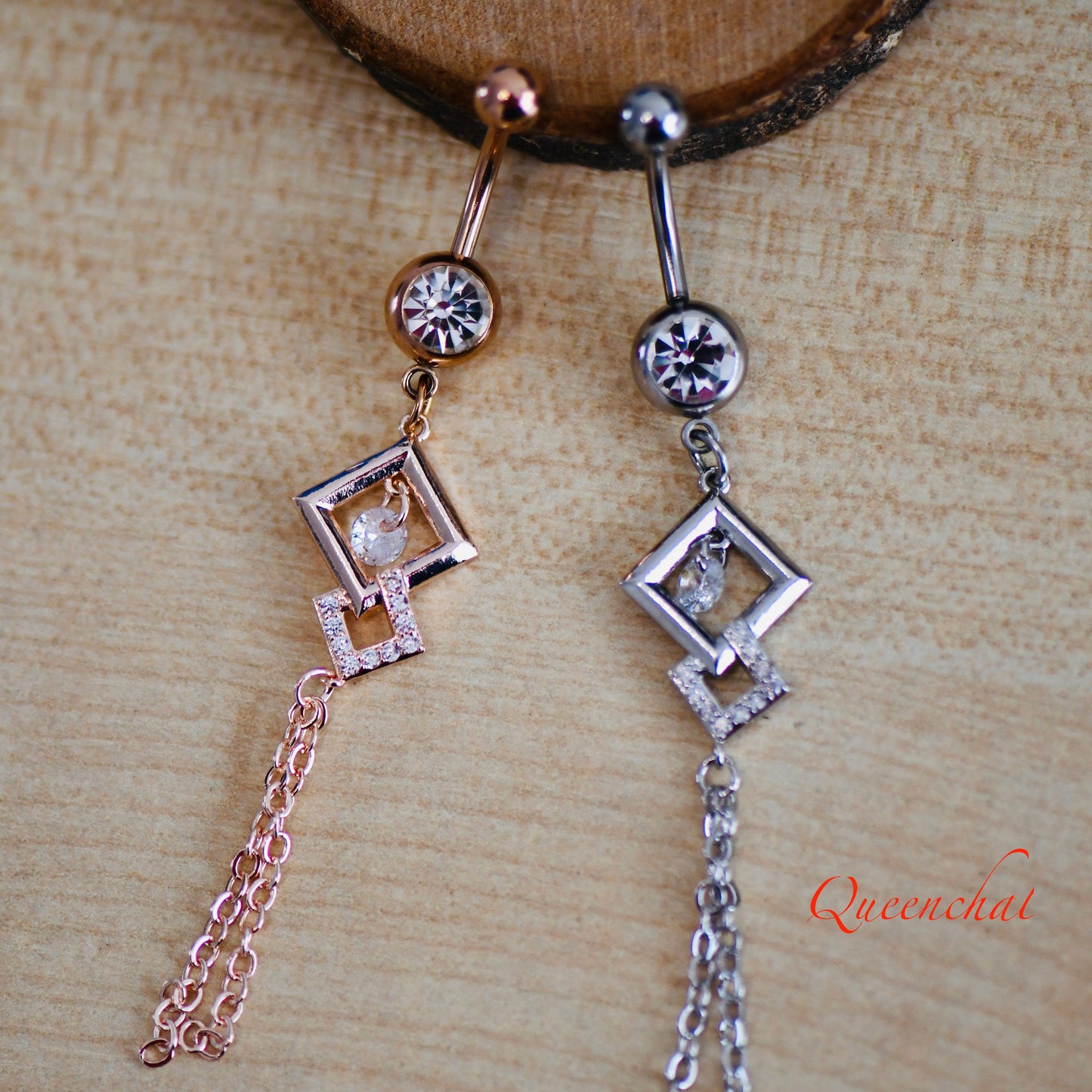 316L Surgical Steel 14G Entwined Diamond Shapes Dangling Belly Bar