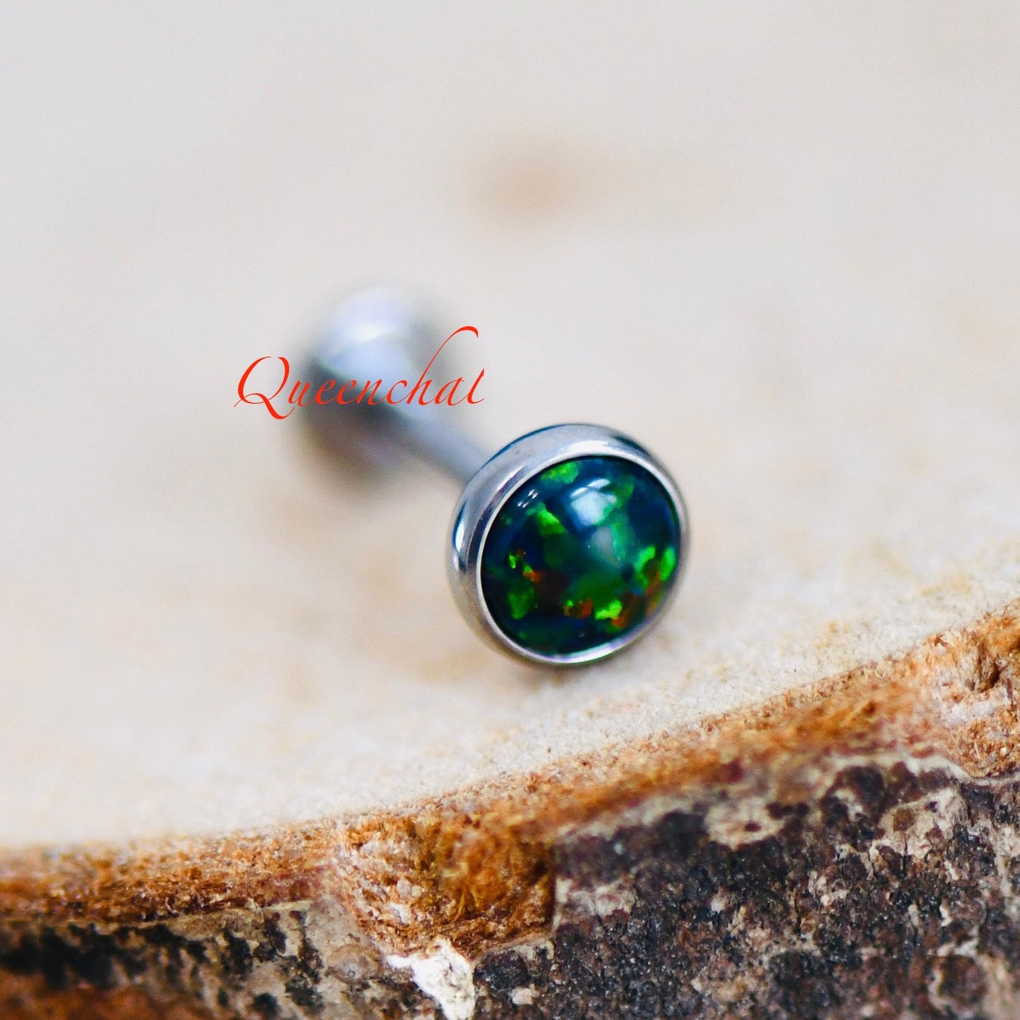 16G, F136 Titanium OP35 Green Opal Bezel Set Internally Threaded Labret