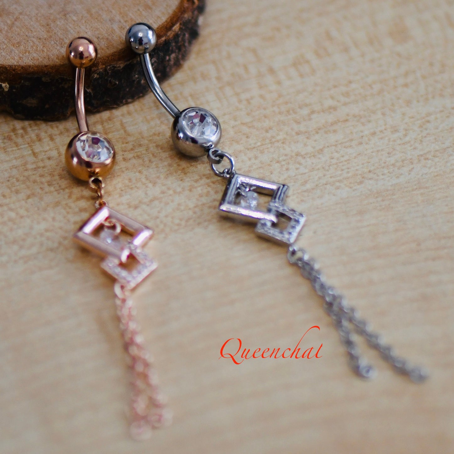 316L Surgical Steel 14G Entwined Diamond Shapes Dangling Belly Bar